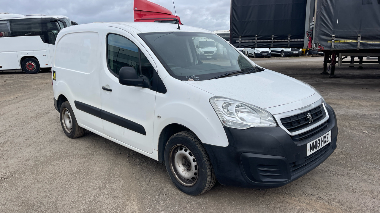 Peugeot Partner 850 SE 1.6 BLUEHDI 100PS - Van kecil: gambar 2 Peugeot Partner 850 SE 1.6 BLUEHDI 100PS - Van kecil: gambar 2