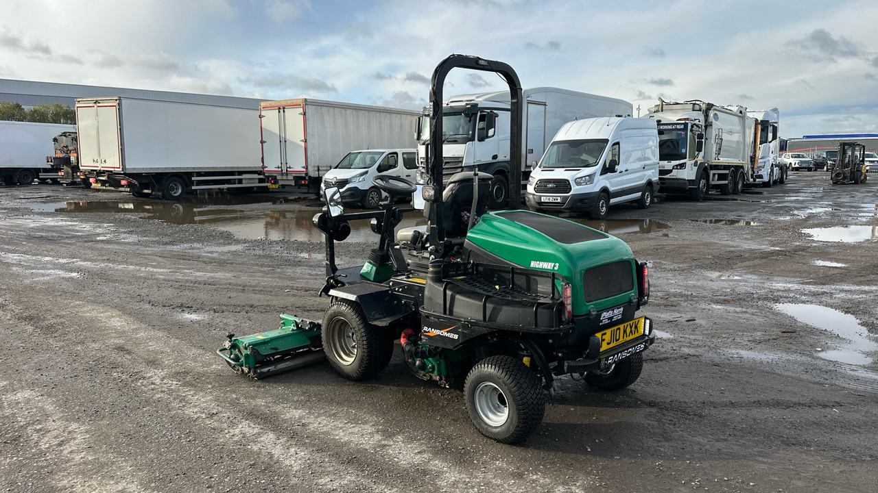 RANSOMES HIGHWAY 3 - Mesin pemotong rumput: gambar 3 RANSOMES HIGHWAY 3 - Mesin pemotong rumput: gambar 3