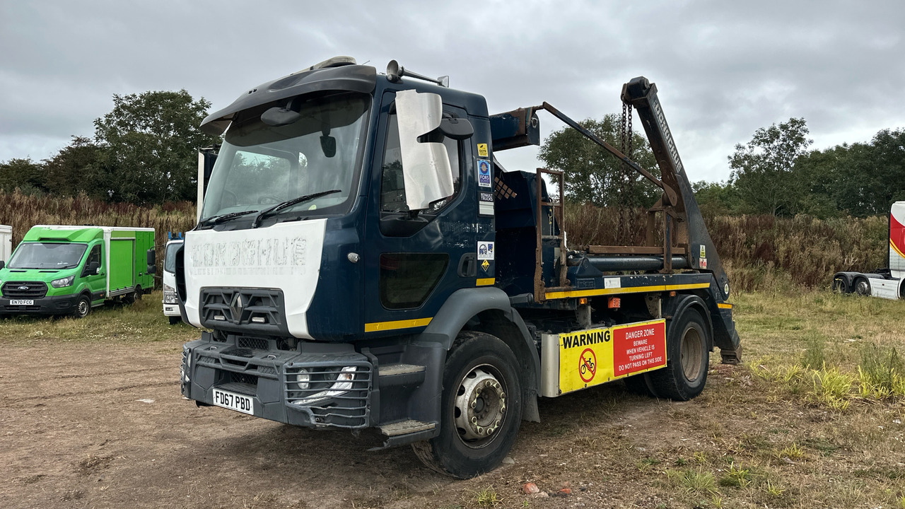 RENAULT D 18 - Truk skip loader: gambar 2 RENAULT D 18 - Truk skip loader: gambar 2