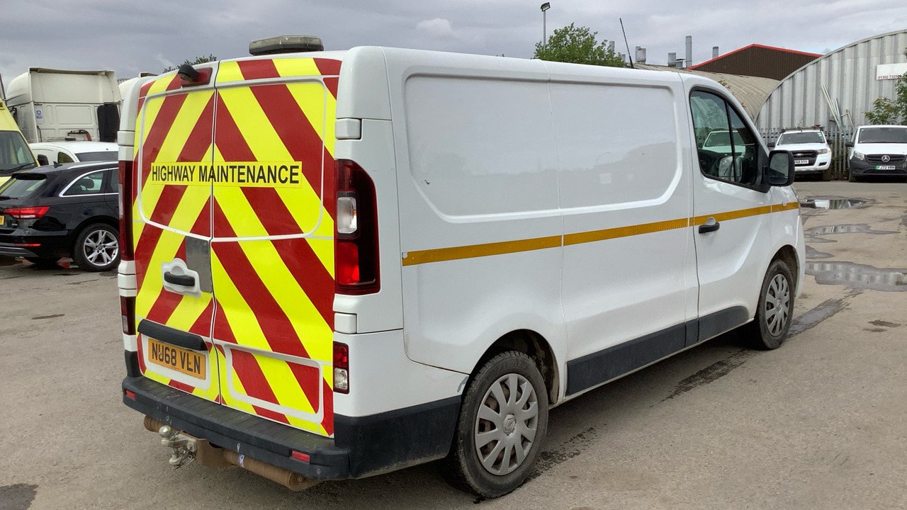 RENAULT TRAFIC SL27 ENERGY DCI125PS - Van kecil: gambar 4 RENAULT TRAFIC SL27 ENERGY DCI125PS - Van kecil: gambar 4