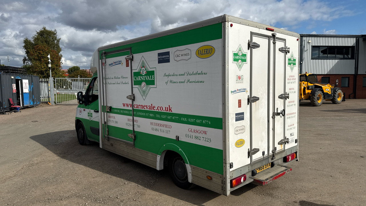 RENAULT TRUCKS MASTER 35 - Van flatbed: gambar 3 RENAULT TRUCKS MASTER 35 - Van flatbed: gambar 3