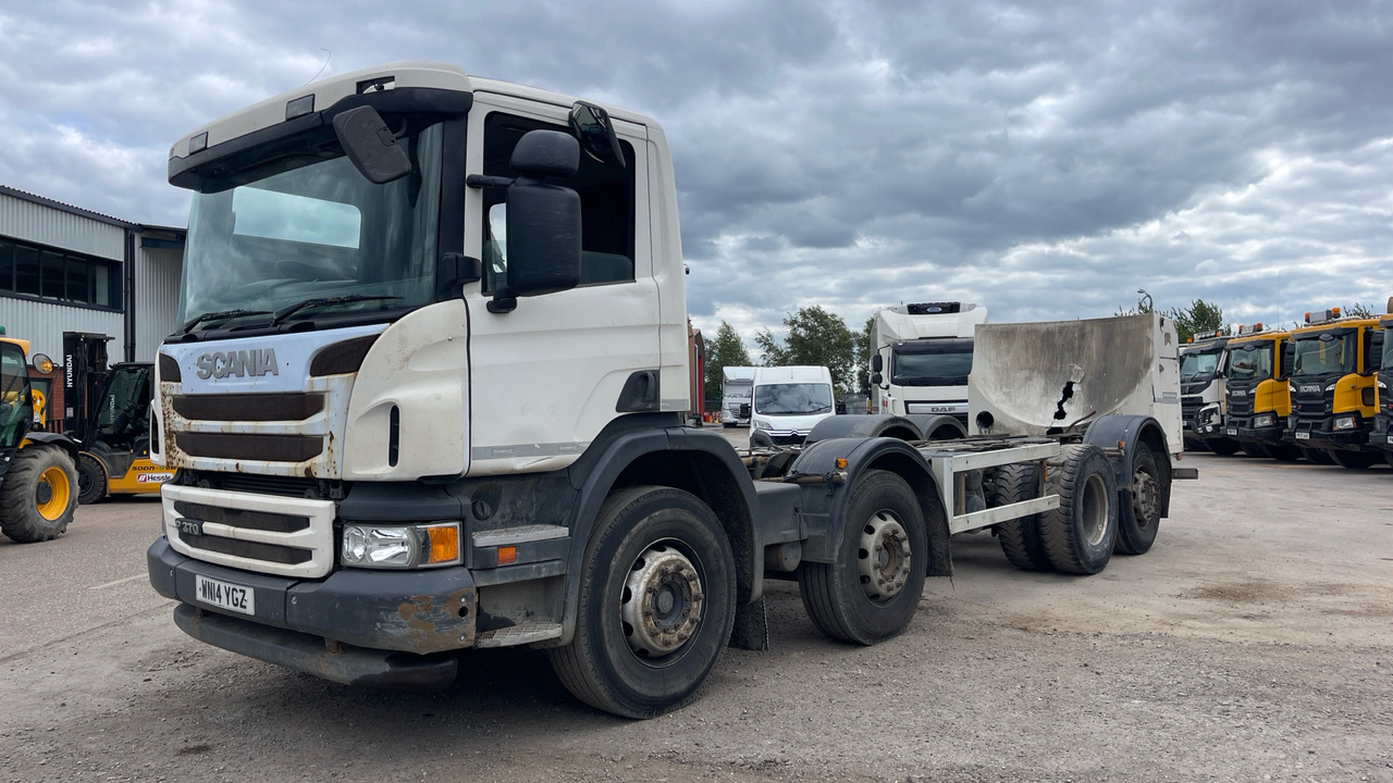 SCANIA P 370 - Truk sasis: gambar 2 SCANIA P 370 - Truk sasis: gambar 2