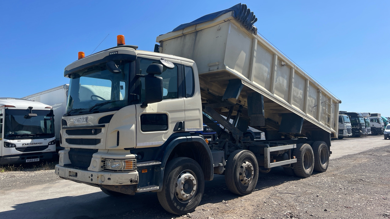 SCANIA P 370 - Truk jungkit: gambar 2 SCANIA P 370 - Truk jungkit: gambar 2