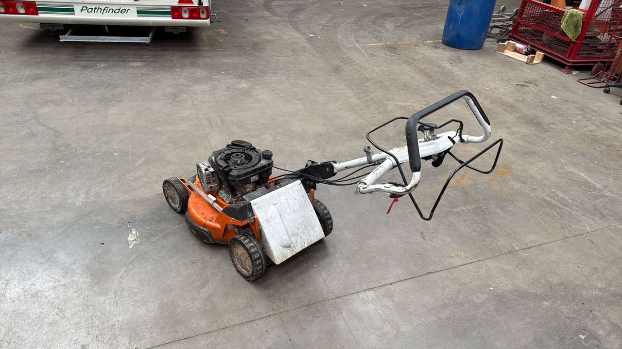 STIHL  - Membangun inventaris: gambar 1 STIHL  - Membangun inventaris: gambar 1