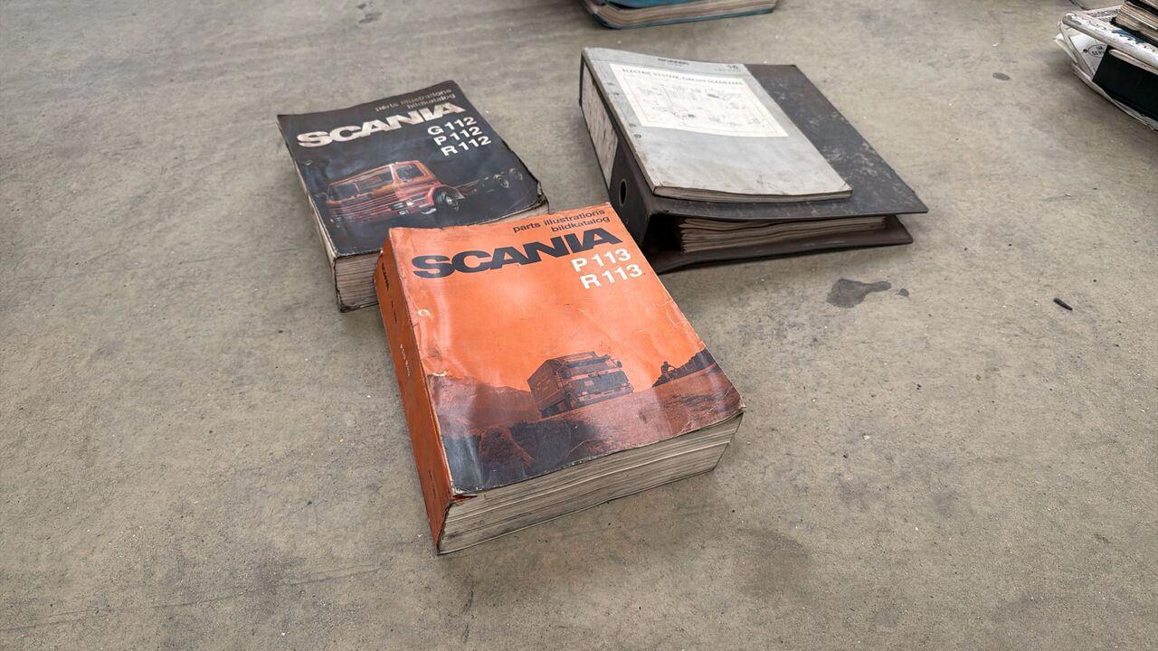 Scania Manuals Incl., G/P/R 112 & P/R 113 1 Stack) - Membangun inventaris: gambar 3 Scania Manuals Incl., G/P/R 112 & P/R 113 1 Stack) - Membangun inventaris: gambar 3