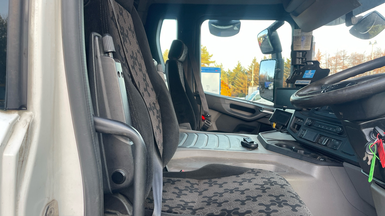 Scania P 320 - Mobil derek: gambar 5 Scania P 320 - Mobil derek: gambar 5