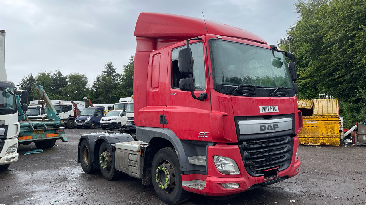Daf CF 440 - Tractor head: gambar 1 Daf CF 440 - Tractor head: gambar 1