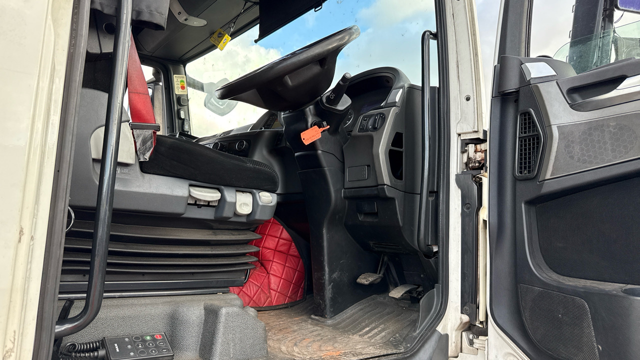 MAN TGX 26.440 - Tractor head: gambar 5 MAN TGX 26.440 - Tractor head: gambar 5