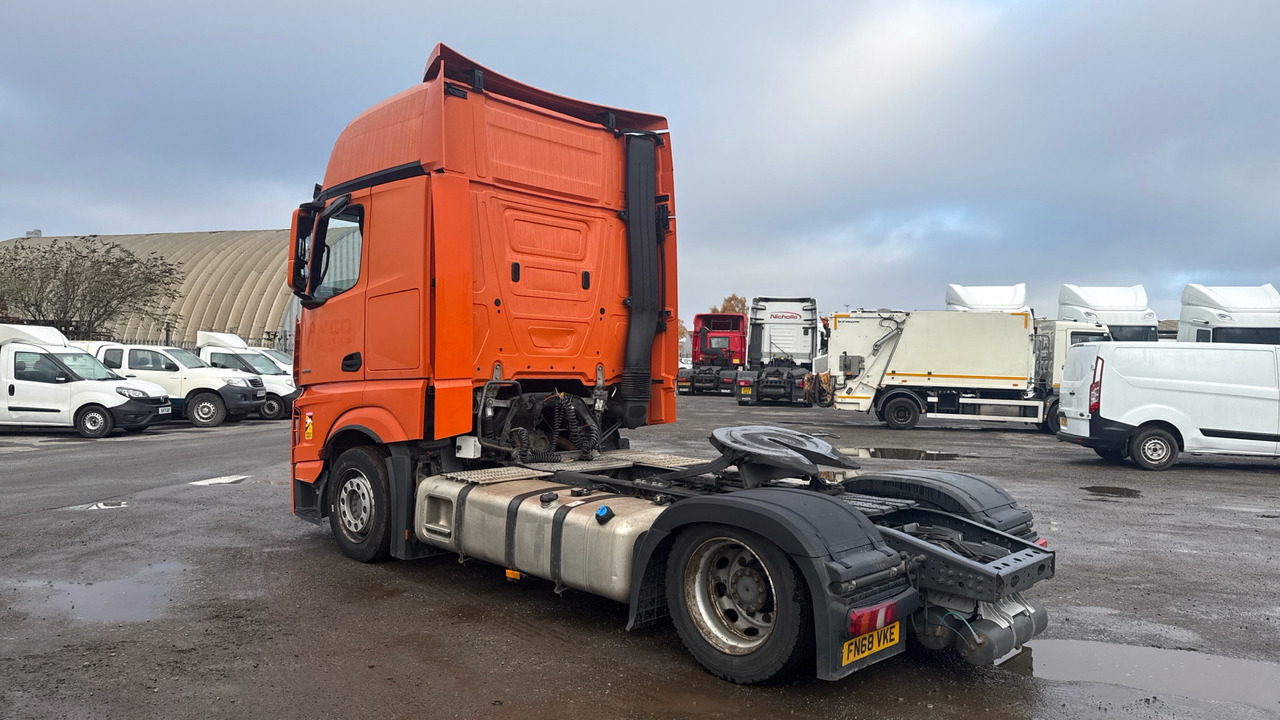 MERCEDES-BENZ ACTROS 1845 - Tractor head: gambar 3 MERCEDES-BENZ ACTROS 1845 - Tractor head: gambar 3
