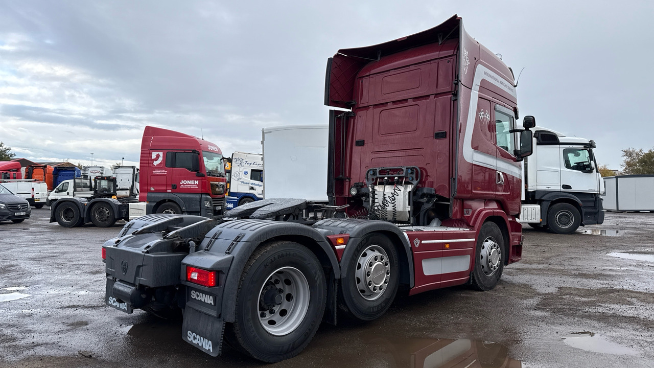 SCANIA R 520 V8 - Tractor head: gambar 4 SCANIA R 520 V8 - Tractor head: gambar 4