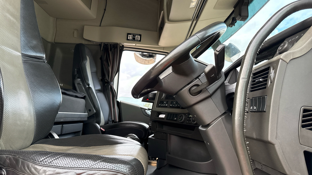 VOLVO FH 500 - Tractor head: gambar 5 VOLVO FH 500 - Tractor head: gambar 5