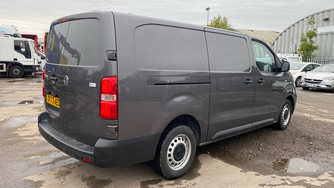 VAUXHALL VIVARO 3100 2.0d 145PS Prime - Van kecil: gambar 4 VAUXHALL VIVARO 3100 2.0d 145PS Prime - Van kecil: gambar 4