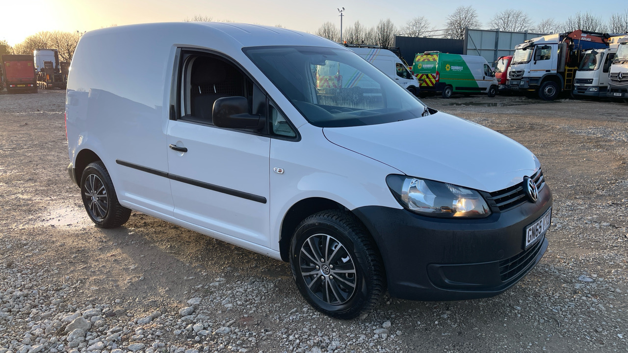 VOLKSWAGEN CADDY C20 STARTLINE 1.6 TDI 75PS - Van kecil: gambar 1 VOLKSWAGEN CADDY C20 STARTLINE 1.6 TDI 75PS - Van kecil: gambar 1