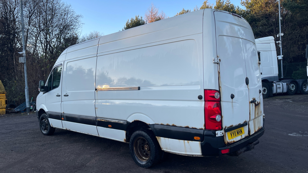 VOLKSWAGEN CRAFTER CR50 PLUS 2.5 TDI - Van panel: gambar 3 VOLKSWAGEN CRAFTER CR50 PLUS 2.5 TDI - Van panel: gambar 3