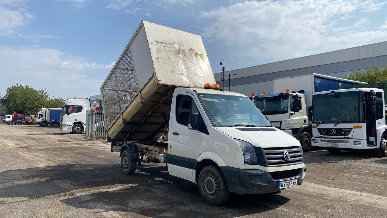 Volkswagen Crafter CR35 2.0 TDI - Van jungkit: gambar 1 Volkswagen Crafter CR35 2.0 TDI - Van jungkit: gambar 1