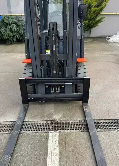 Heli CPQD25, Nissan engine - Forklift LPG: gambar 5 Heli CPQD25, Nissan engine - Forklift LPG: gambar 5