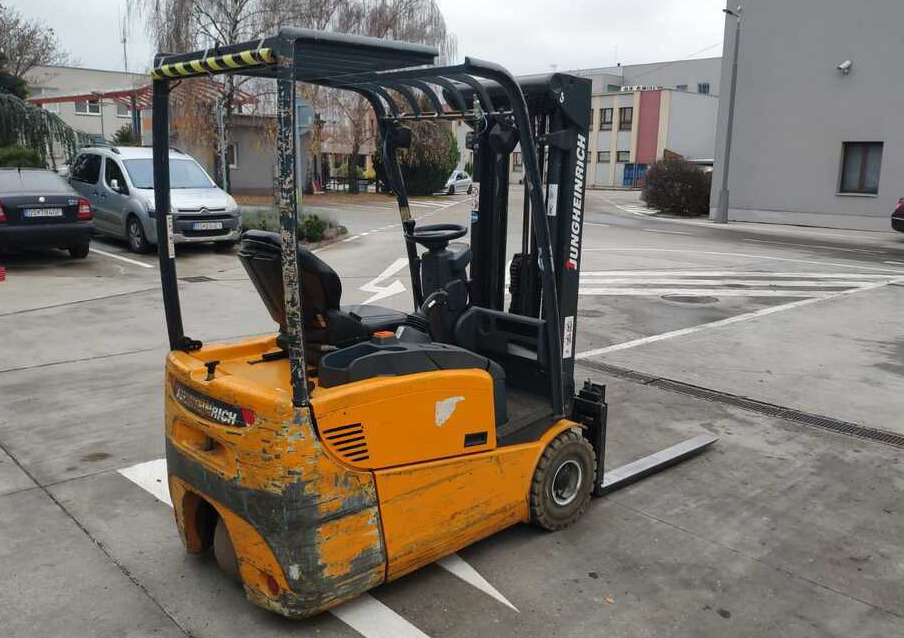 Jungheinrich EFG 115 - Forklift listrik: gambar 3 Jungheinrich EFG 115 - Forklift listrik: gambar 3