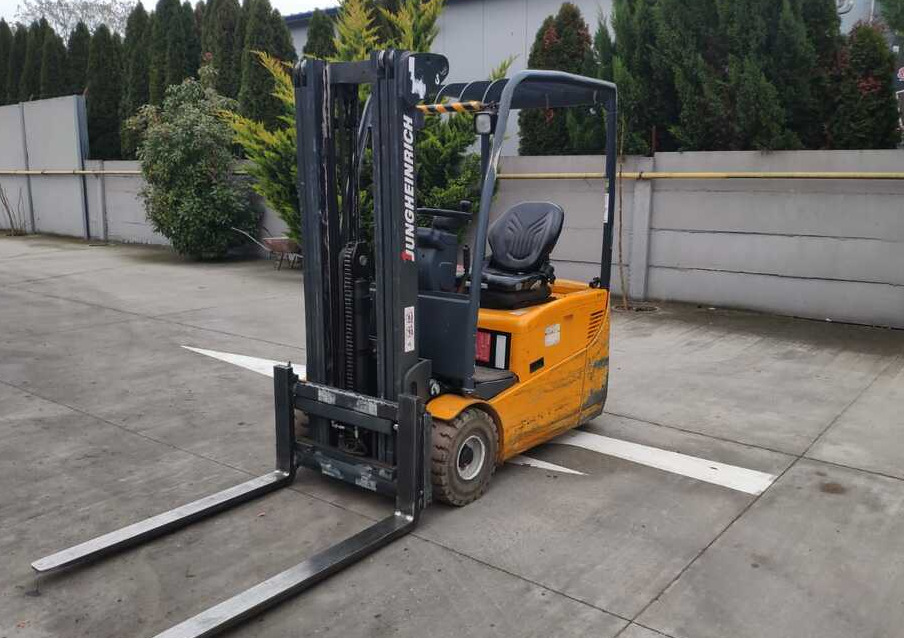 Jungheinrich EFG 115 - Forklift listrik: gambar 1 Jungheinrich EFG 115 - Forklift listrik: gambar 1