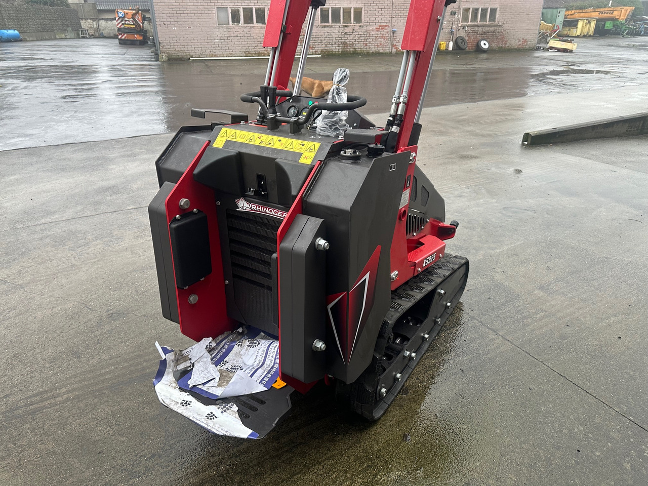 Skid steer baru Rhinoceros KS925: gambar 7