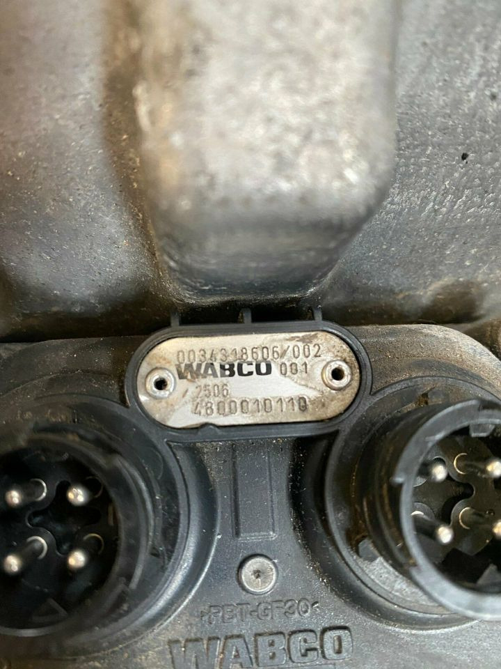 Actros MP2 Fußbremsventil A 934 294 00 01 WABCO 4800010110 - Katup rem untuk Truk: gambar 5 Actros MP2 Fußbremsventil A 934 294 00 01 WABCO 4800010110 - Katup rem untuk Truk: gambar 5