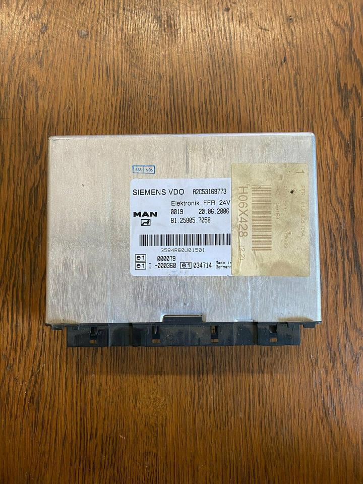 Elektronik FFR SIEMENS VDO Steuergerät MAN 81.25805.7058 - ECU untuk Truk: gambar 1 Elektronik FFR SIEMENS VDO Steuergerät MAN 81.25805.7058 - ECU untuk Truk: gambar 1