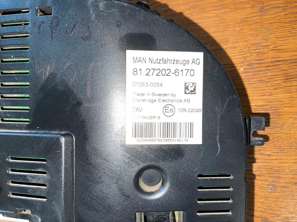 MAN Kombiinstrument Tacho 81272026170 - Dasbor untuk Truk: gambar 3 MAN Kombiinstrument Tacho 81272026170 - Dasbor untuk Truk: gambar 3