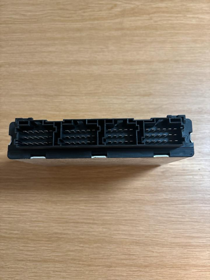 MAN SIEMENS VDO Elektronik FFR Steuergerät 81.25805-7069 - ECU untuk Truk: gambar 3 MAN SIEMENS VDO Elektronik FFR Steuergerät 81.25805-7069 - ECU untuk Truk: gambar 3