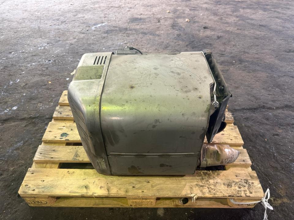 MAN TGL EU6 Auspuff Katalysator 81.15101-0490 - Sistem pembuangan untuk Truk: gambar 4 MAN TGL EU6 Auspuff Katalysator 81.15101-0490 - Sistem pembuangan untuk Truk: gambar 4