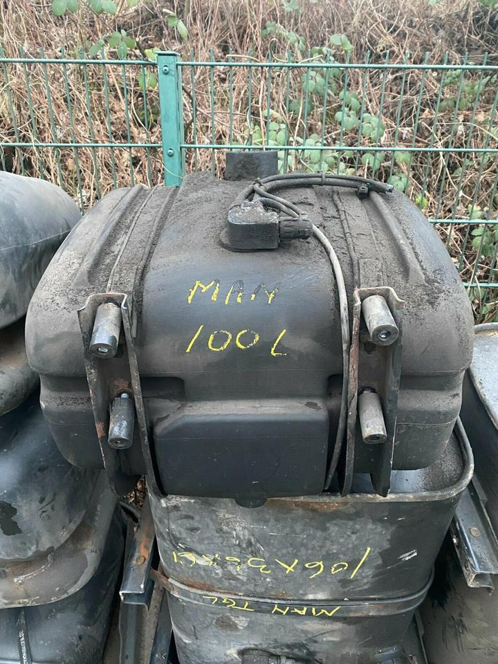 MAN TGL Original Tank Tankbehälter 100L - Tangki bahan bakar untuk Truk: gambar 1 MAN TGL Original Tank Tankbehälter 100L - Tangki bahan bakar untuk Truk: gambar 1