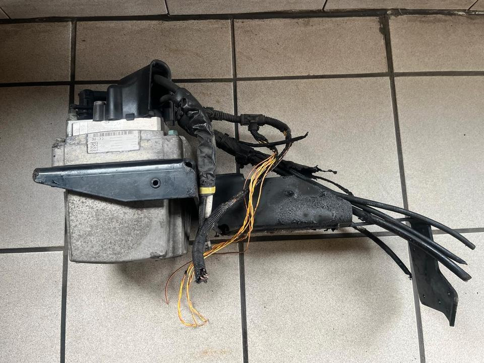 MAN TGL TGM TGX EU6 AdBlue Pumpe 81154036134000 - Tangki adBlue untuk Truk: gambar 4 MAN TGL TGM TGX EU6 AdBlue Pumpe 81154036134000 - Tangki adBlue untuk Truk: gambar 4