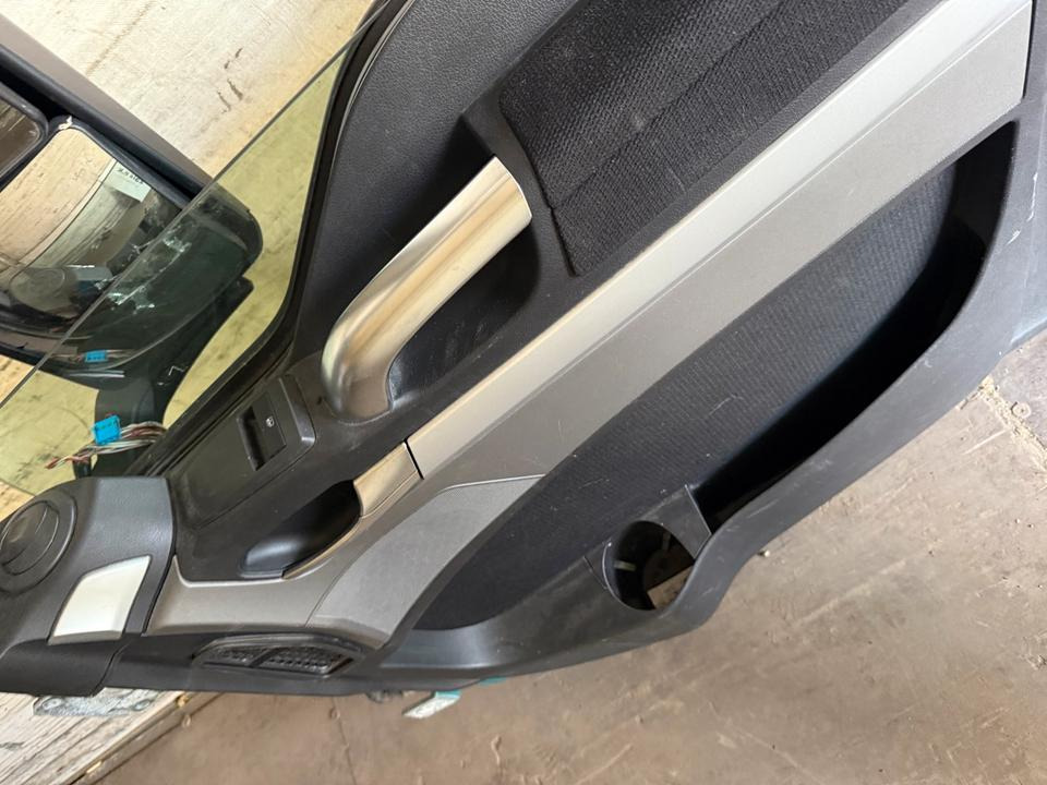 MAN TGX Beifahrertür Grün Spiegel Innenverkleidung LN 61 - Pintu dan bagian untuk Truk: gambar 4 MAN TGX Beifahrertür Grün Spiegel Innenverkleidung LN 61 - Pintu dan bagian untuk Truk: gambar 4