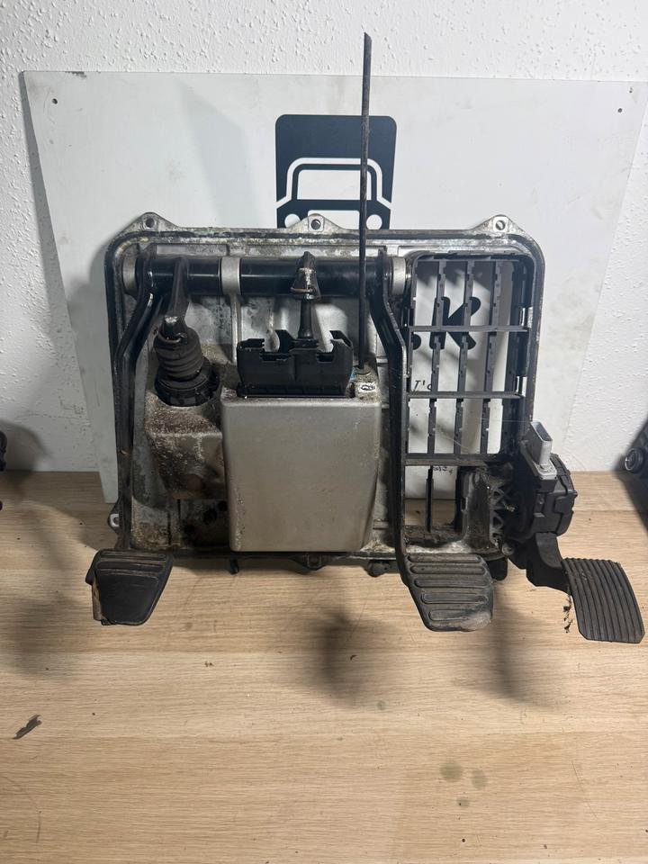 MAN WABCO Fußbremsventil 4800200070 81.52130-6295 - Bagian Rem untuk Truk: gambar 4 MAN WABCO Fußbremsventil 4800200070 81.52130-6295 - Bagian Rem untuk Truk: gambar 4