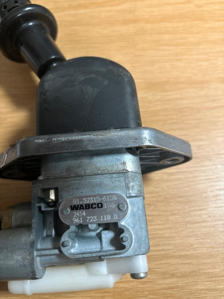 MAN WABCO Handbremsventil / Festellbremse 81.52315-6156 - Tongkat gigi untuk Truk: gambar 3 MAN WABCO Handbremsventil / Festellbremse 81.52315-6156 - Tongkat gigi untuk Truk: gambar 3