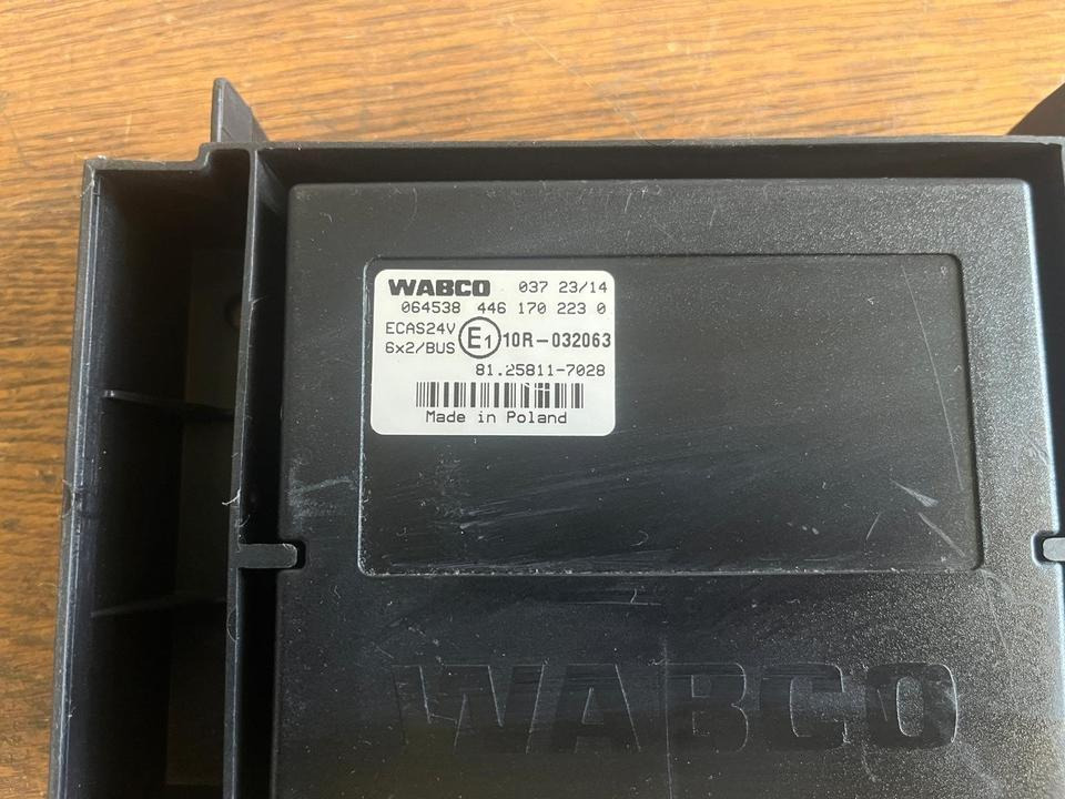 MAN WABCO Steuergerät ECAS 6*2 81258117028 - ECU untuk Truk: gambar 3 MAN WABCO Steuergerät ECAS 6*2 81258117028 - ECU untuk Truk: gambar 3