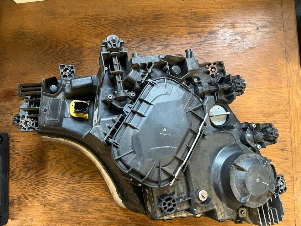 Mercedes Actros LED Scheinwerfer Vorne Links A9618205039 - Lampu depan untuk Truk: gambar 4 Mercedes Actros LED Scheinwerfer Vorne Links A9618205039 - Lampu depan untuk Truk: gambar 4