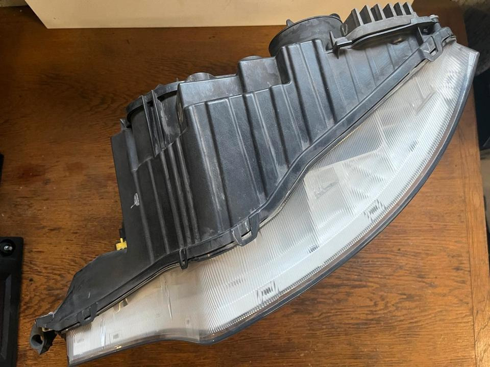 Mercedes Actros LED Scheinwerfer Vorne Links A9618205039 - Lampu depan untuk Truk: gambar 5 Mercedes Actros LED Scheinwerfer Vorne Links A9618205039 - Lampu depan untuk Truk: gambar 5