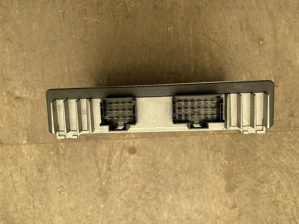 Mercedes Actros MP2 VOITH Retarder Control Unit 0004463115 - ECU untuk Truk: gambar 3 Mercedes Actros MP2 VOITH Retarder Control Unit 0004463115 - ECU untuk Truk: gambar 3