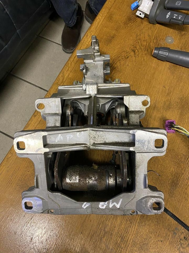 Mercedes Actros MP4 Lenksäule Lenkung - Kolom kemudi untuk Truk: gambar 2 Mercedes Actros MP4 Lenksäule Lenkung - Kolom kemudi untuk Truk: gambar 2