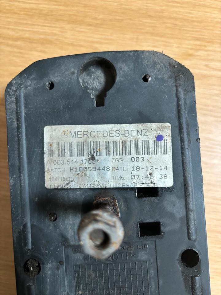 Mercedes Actros MP4 Rücklicht Links A0035441703 SN 09 - Lampu belakang untuk Truk: gambar 3 Mercedes Actros MP4 Rücklicht Links A0035441703 SN 09 - Lampu belakang untuk Truk: gambar 3