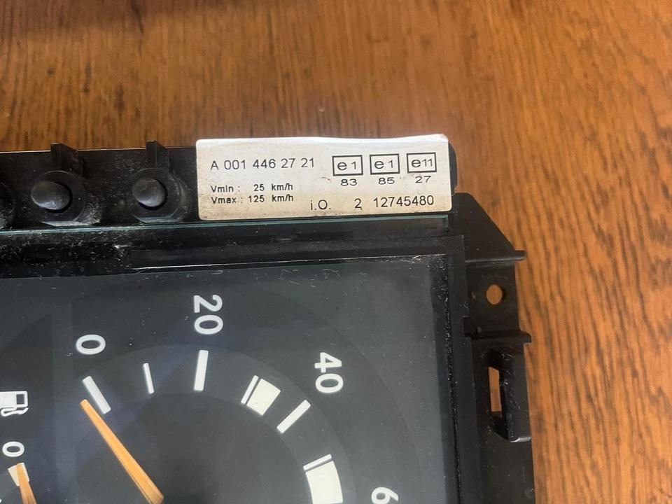Mercedes Atego 1 Kombiinstrument / Tacho A0014462721 - Dasbor: gambar 4 Mercedes Atego 1 Kombiinstrument / Tacho A0014462721 - Dasbor: gambar 4