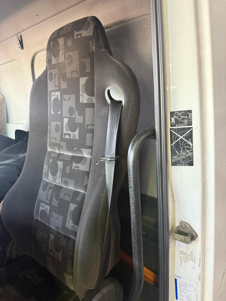 Mercedes Atego 3 Fahrersitz - Tempat duduk untuk Truk: gambar 5 Mercedes Atego 3 Fahrersitz - Tempat duduk untuk Truk: gambar 5