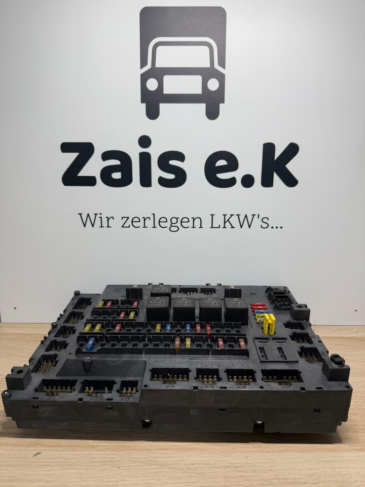 Mercedes Atego 4 EU6 Sicherungskasten A0014463358 - Sekring: gambar 1 Mercedes Atego 4 EU6 Sicherungskasten A0014463358 - Sekring: gambar 1