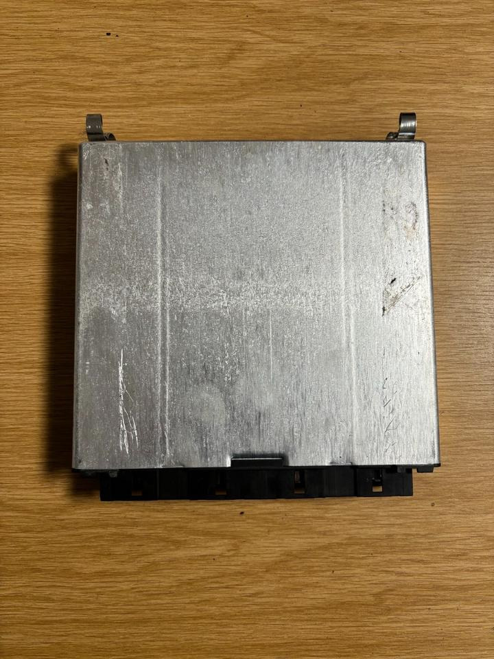 Mercedes Atego VDO Elektronik FMR Steuergerät A0004464502 - ECU untuk Truk: gambar 2 Mercedes Atego VDO Elektronik FMR Steuergerät A0004464502 - ECU untuk Truk: gambar 2