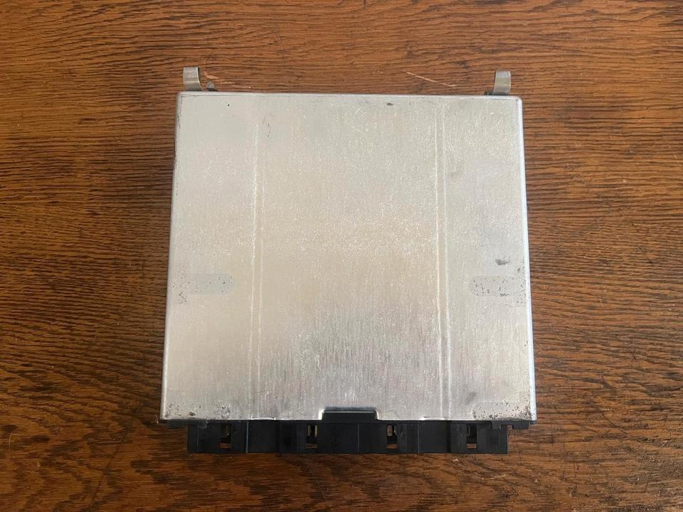 Mercedes Atego VDO Elektronik FR Steuergerät A0004465502 - ECU untuk Truk: gambar 5 Mercedes Atego VDO Elektronik FR Steuergerät A0004465502 - ECU untuk Truk: gambar 5