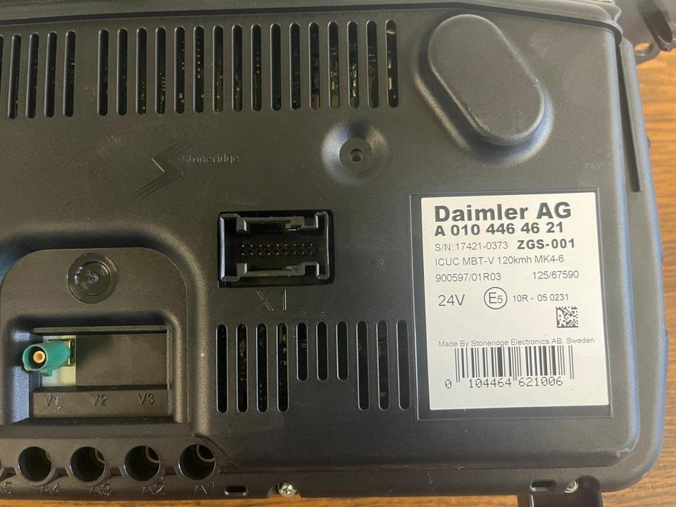 Mercedes Benz Actros MP4 Kombiinstrument / Tacho A0104464621 - Dasbor untuk Truk: gambar 4 Mercedes Benz Actros MP4 Kombiinstrument / Tacho A0104464621 - Dasbor untuk Truk: gambar 4