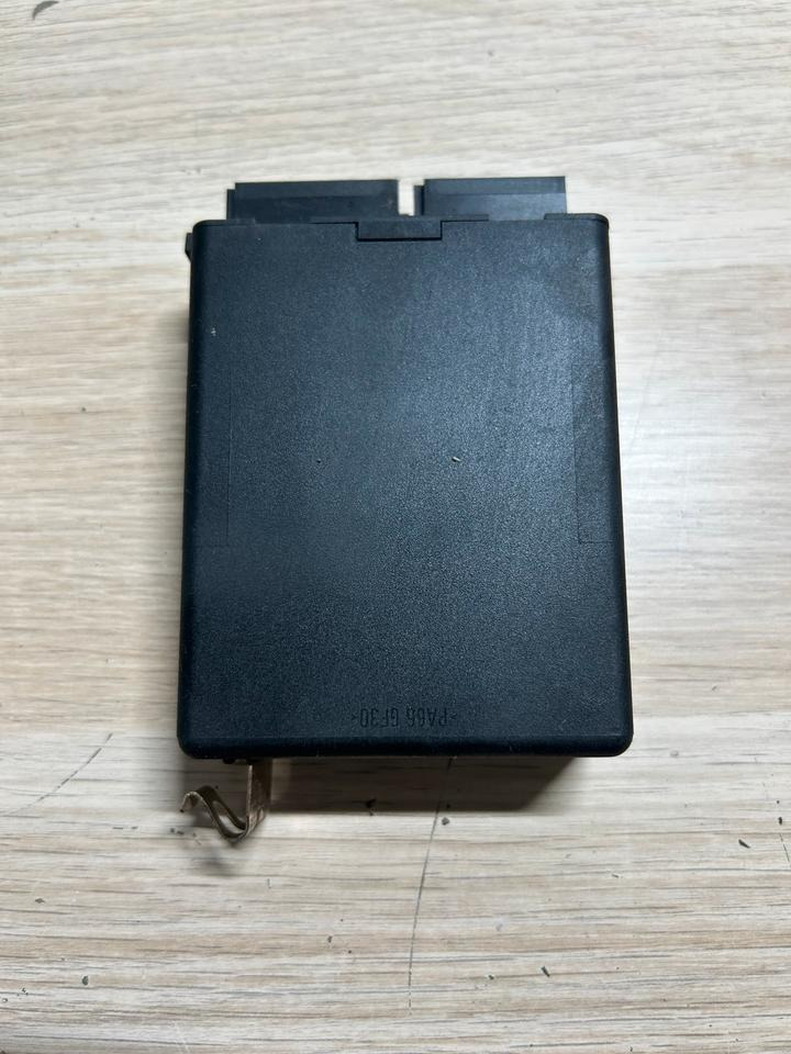 Mercedes-Benz Funkfernbedienung VDO Steuergerät 24V A0004460018 - ECU: gambar 4 Mercedes-Benz Funkfernbedienung VDO Steuergerät 24V A0004460018 - ECU: gambar 4