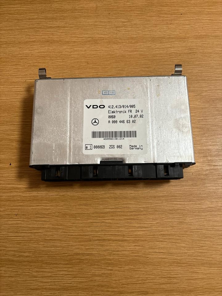 Mercedes-Benz VDO Elektronik FR Steuergerät A0004466302 - ECU untuk Truk: gambar 1 Mercedes-Benz VDO Elektronik FR Steuergerät A0004466302 - ECU untuk Truk: gambar 1