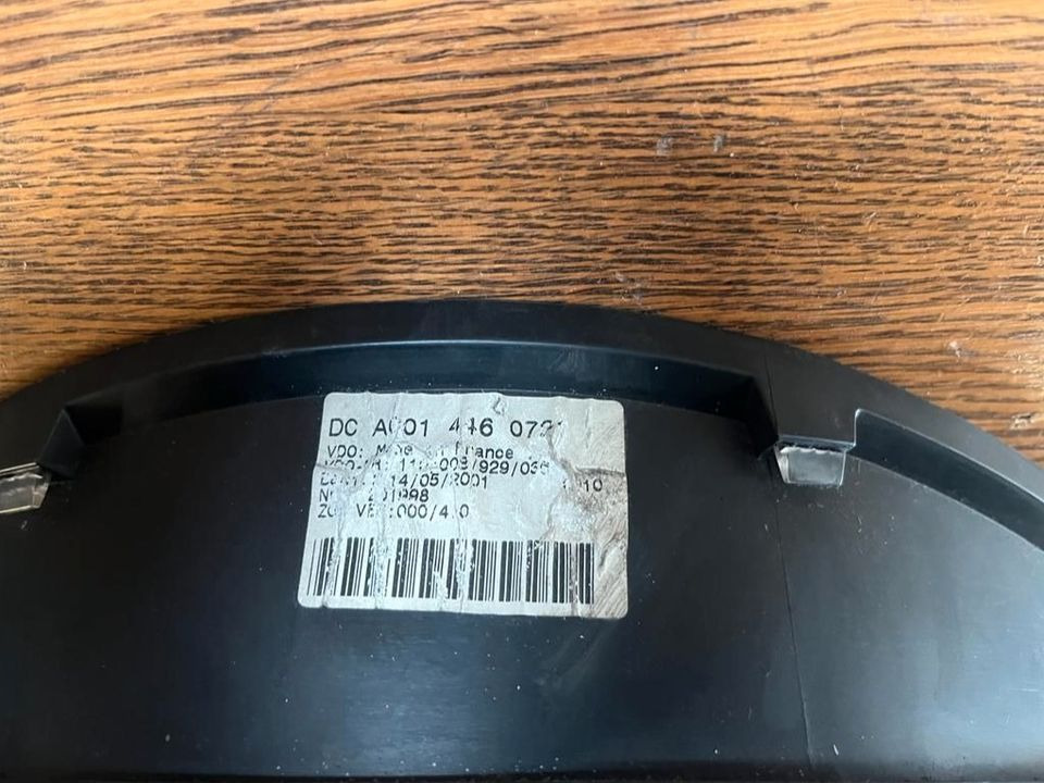 Mercedes Sprinter Kombiinstrument Tacho A0014460721 - Dasbor untuk Truk: gambar 2 Mercedes Sprinter Kombiinstrument Tacho A0014460721 - Dasbor untuk Truk: gambar 2
