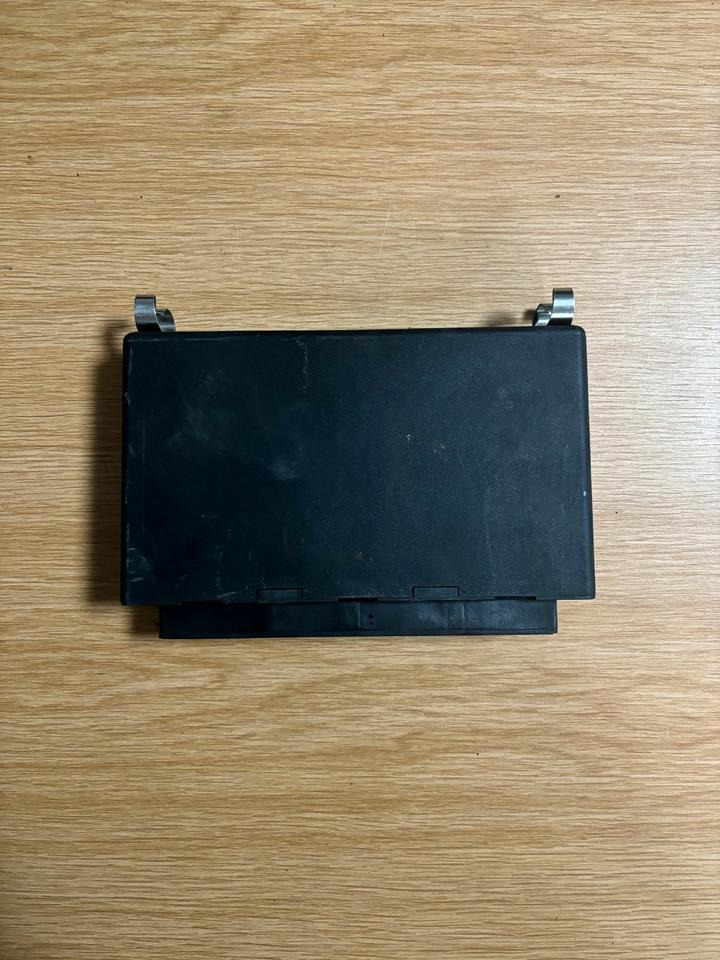 Mercedes VDO Elektronik FR Steuergerät A0014461102 - ECU untuk Truk: gambar 2 Mercedes VDO Elektronik FR Steuergerät A0014461102 - ECU untuk Truk: gambar 2