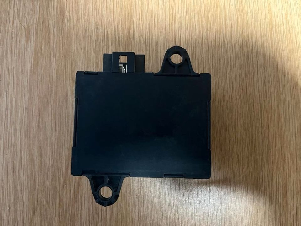 Mercedes W638 Vito Sprinter Steuergerät Wegfahrsperre 0315455832 - ECU untuk Truk: gambar 4 Mercedes W638 Vito Sprinter Steuergerät Wegfahrsperre 0315455832 - ECU untuk Truk: gambar 4